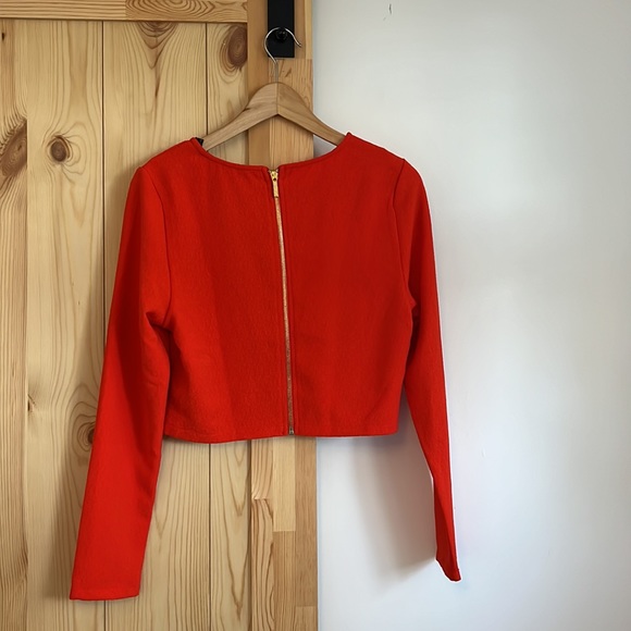 🍋3 for $40🍋 Kardashian Kollection crop top - Picture 5 of 6